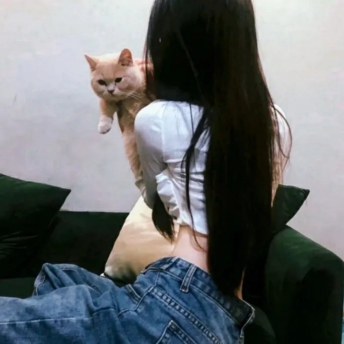 草裙舞女孩